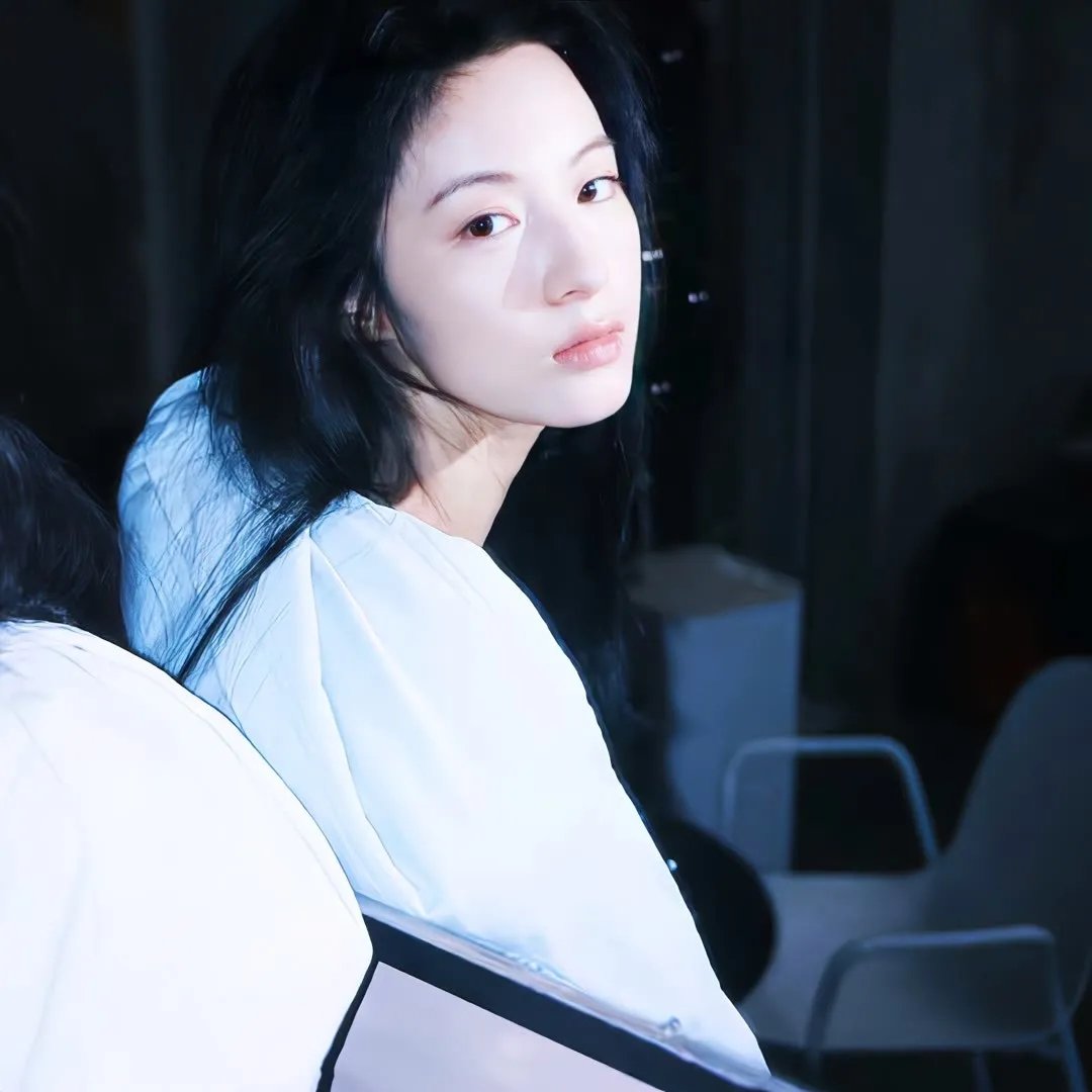 烽火芳菲